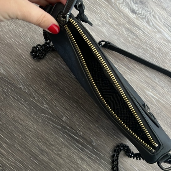 Rebecca Minkoff Avery Cross Body Bag - Picture 6 of 6